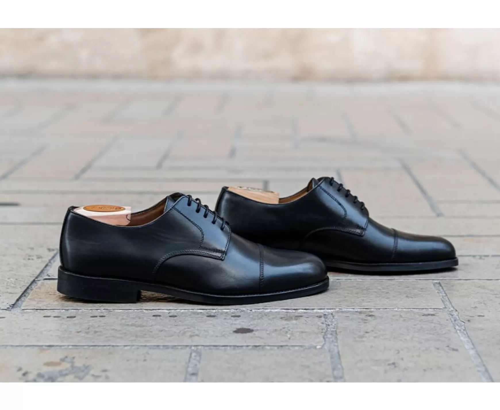 Bexley Derby Shoes | Blake Derby Shoes - Rubber Sole - Mayfair Classic Gomme Ville | Blackblack With Black Waistband